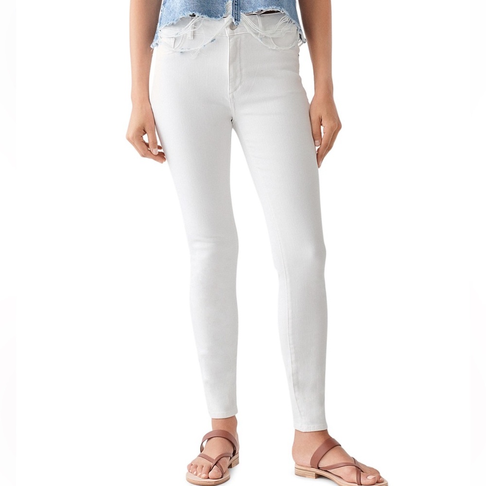 DL 1961 Women’s size 25 Florence Instasculpt 4 way 360 “Milk" White Skinny Jeans